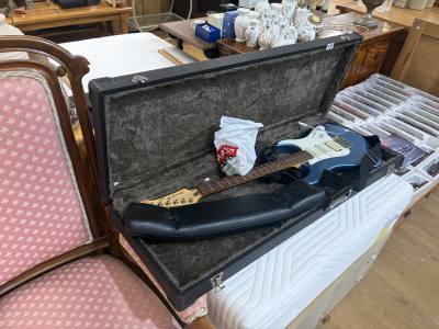 ELECTRIC CASED YAMAHA GUITAR