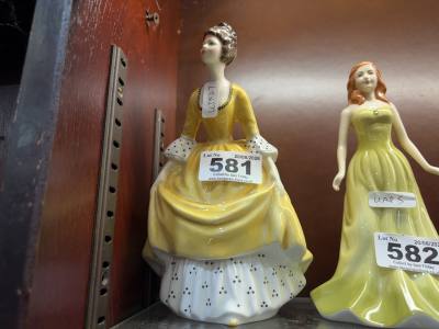 DOULTON FIGURINE "CORALIE"