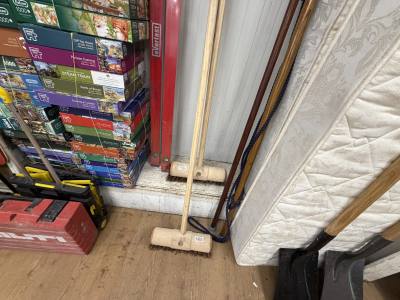 2 X NEW OUTDOOR BRUSHES