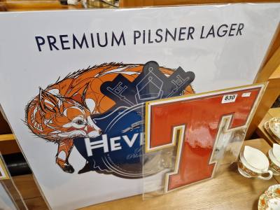 2 BAR SIGNS