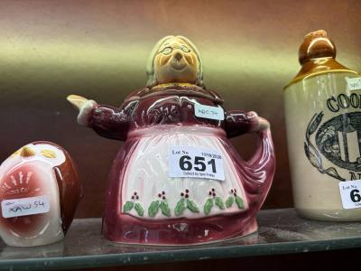 ARTHUR WOOD CHARACTER TEAPOT
