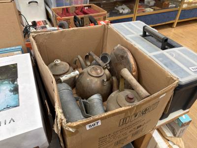 BOX OF BRASS + PEWTER