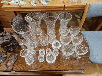 TABLE LOT OF CRYSTAL