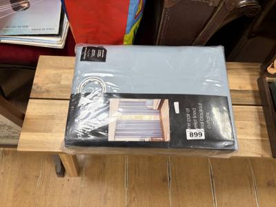 SET OF CURTAINS