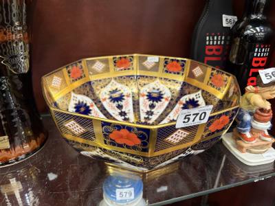 ROYAL CROWN DERBY BOWL (CRACK)