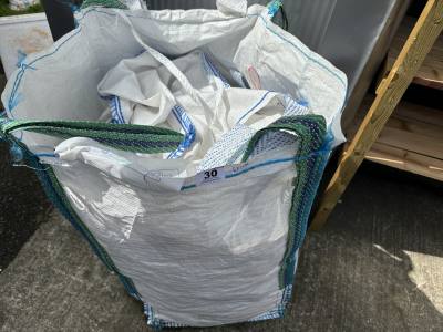 LOT OF HEAVY DUTY BAGS