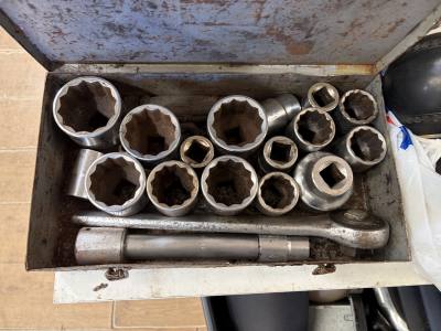 SOCKET SET