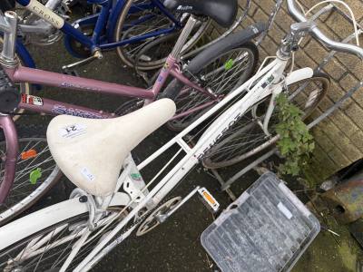 LADIES PEUGEOT BIKE