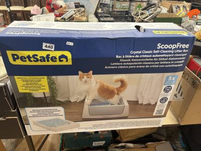 BOXED LITTER BOX