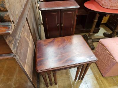 MAHOGANY TABLE NEST + CD CABINET 
