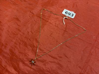 9CT CHAIN + FLORAL PENDANT (3.8 GRAMS)