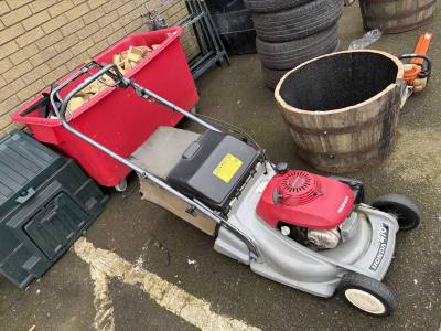 HONDA PETROL MOWER (SAS)