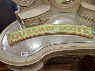 CAST QUEEN OF SCOTS SIGN