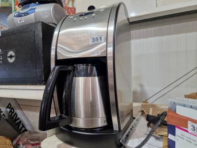 COFFEE MACHINE