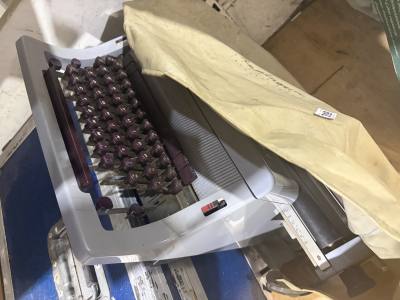 REMINGTON TYPEWRITER