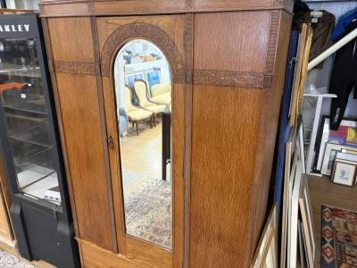 EDWARDIAN OAK WARDROBE