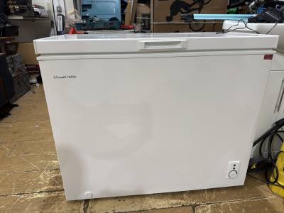 RUSSELL HOBBS CHEST FREEZER