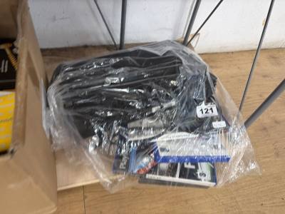 PS2/GAMES + ACCESSORIES