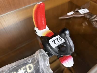 CAST TOUCAN COAT HANGER