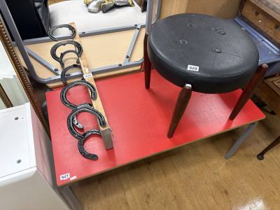 3 KIDS DESKS