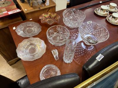 TABLE LOT OF CRYSTAL (SOME TYRONE)