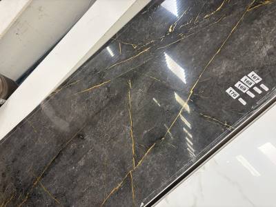 4 X COMPOSITE WALL PANELS G/BLACK