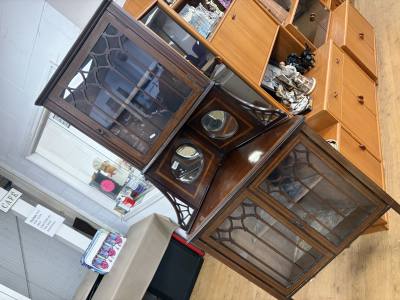 VICTORIAN CORNER CABINET