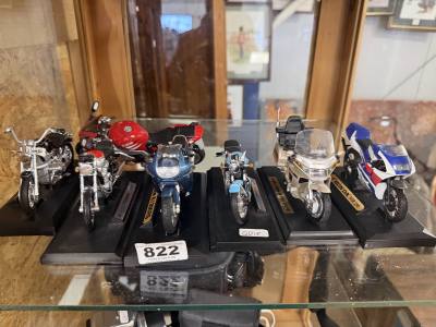 LOT OF COLLECTORS MOTORBIKES