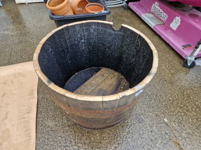 1/2 BARREL PLANTER