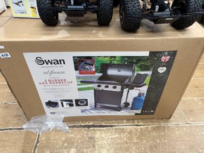 NEW BOXED SWAN GAS 3 BURNER BBQ
