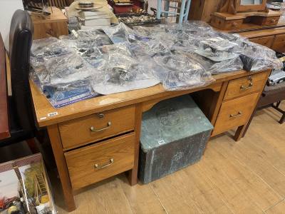 LEATHER TOP DESK