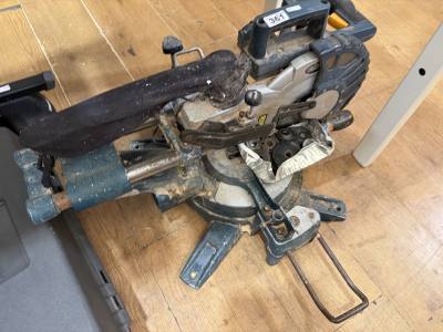 SLIDING MITRE SAW