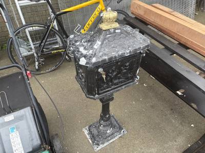 METAL POST BOX