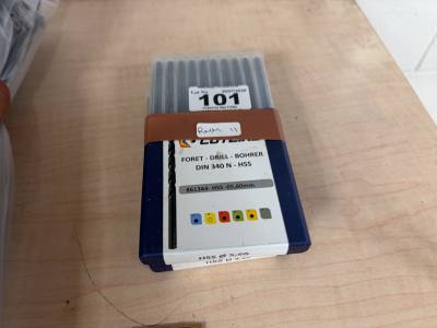LOT OF DRILL BITS