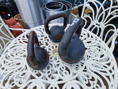 LOT OF KETTLEBELLS