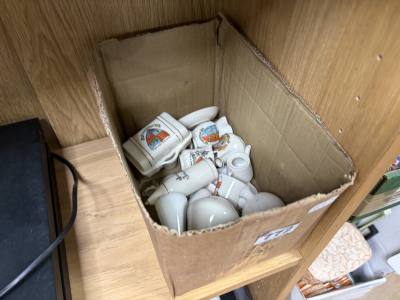 LOT OF CRESTED WARE