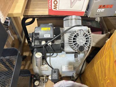 AIR COMPRESSOR (SILENT)
