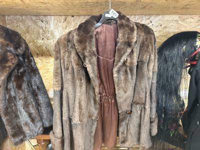 FUR COAT