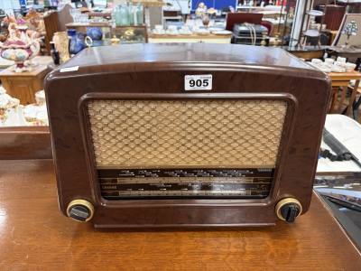 VINTAGE VALVE RADIO