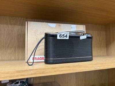 ROBERTS RADIO