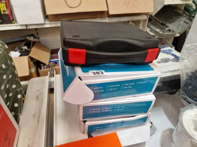 4 DIGITAL DISPLAY INSTRUMENTS