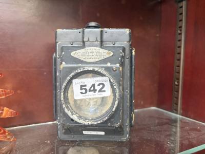 WOOTTON LANTERN