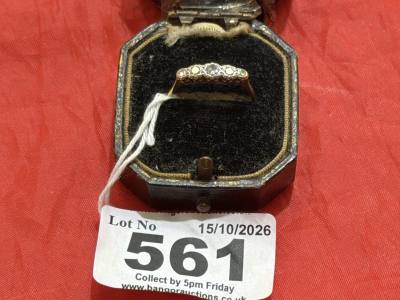 18CT 5 STONE DIAMOND RING (SIZE N)