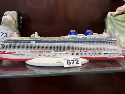 MODEL P&O BRITANNIA SHIP