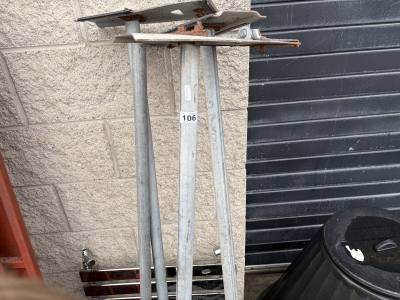 LOT OF ROOF RACKS