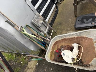 WHEELBARROW + TOOLS