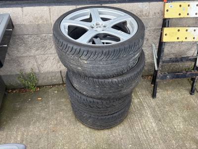 4 X PA RACING ALLOYS 19"