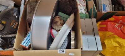BOX LOT