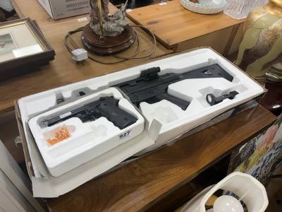 AIRSOFT RIFLE + PISTOL