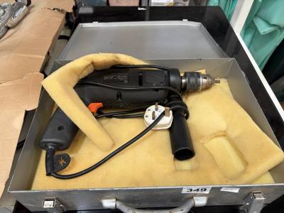 BLACK + DECKER DRILL